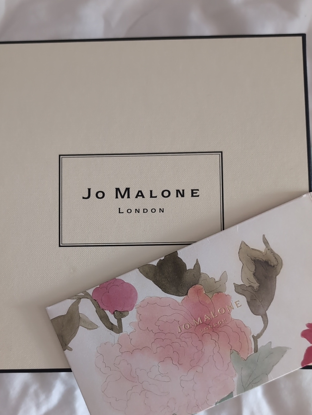 Jo Malone Sampler Orange Blossom Peony Bluebell Pomegranate Gift Box & Envelope - Picture 2 of 6